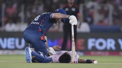WATCH: Scary scenes in GT vs LSG as Arshad Khan collapses twice during run-up | Cricket News