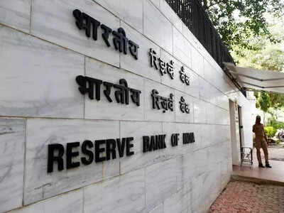 RBI’s record Rs 2.7 trillion dividend fueled by US dollar sell offs and forex gains: SBI