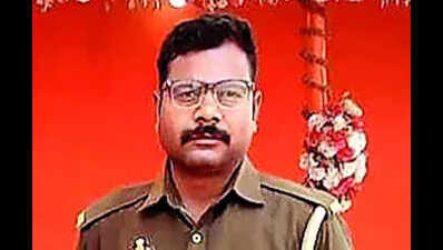 On leave, 35-year-old police constable found dead in UP’s Unnao village | Lucknow News