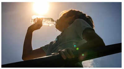 Woman dies by drinking water like THIS; know all about the often fatal condition