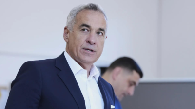 Calin Georgescu, frontrunner in Romania’s canceled election, announces withdrawal from politics