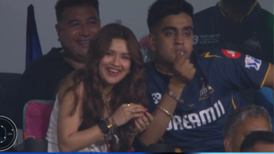 Avneet Kaur spotted cheering for Gujarat Titans in high-voltage Eliminator vs Mumbai Indians | Cricket News