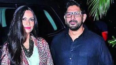 Pump & dump: Sebi bans actor Warsi, wife