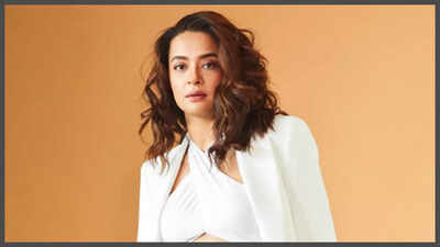 Surveen Chawla reveals how she introduced her 3-year-old daughter to concept of periods: ‘She knows what a v*gina is because…’ |