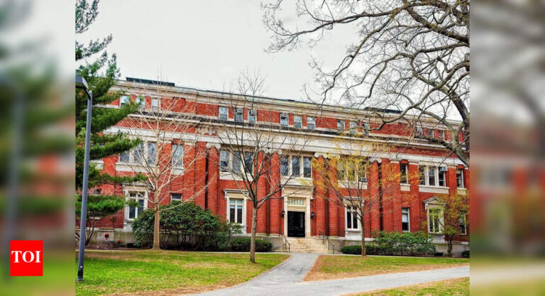 Which US university has the highest percentage of international students? Well, it’s not Harvard!