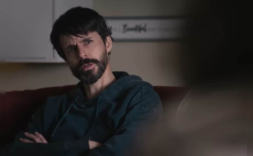 The Queen’s Gambit Creator Scott Frank Is Back With A Gritty Investigative Thriller