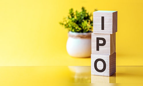 iValue Infosolutions shares list at 5% discount to IPO price