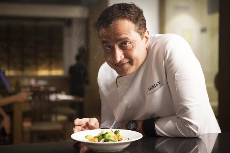 Experience Luxury Catering with Foodlink in Hyderabad: Grand Weddings, Exotic Menus, and International Cuisine