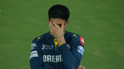 Buttery fingers! Gujarat Titans drop 3 catches inside powerplay vs Mumbai Indians