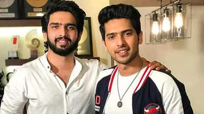 Armaan Malik shuts down rumours of rift with brother Amaal, says their bond is ‘unshakeable’ | Hindi Movie News