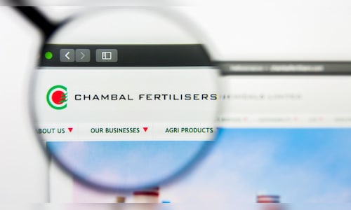 Chambal Fertilisers Q4 Results | Net profit surges 34% but revenue dips; declares dividend