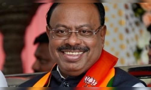 Maharashtra BJP chief’s ‘poach Congress leaders’ remark draws sharp reactions