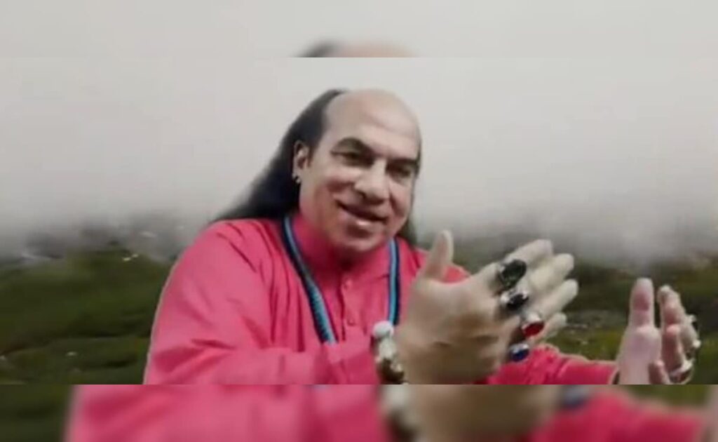 Chahat Fateh Ali Khan’s New Patriotic Song From Pakistan Triggers Meme Meltdown: “Worse Than Nuclear Attack”