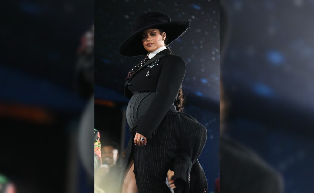 Rihanna Shows Off Baby Bump, A$AP Rocky Confirms Baby No 3