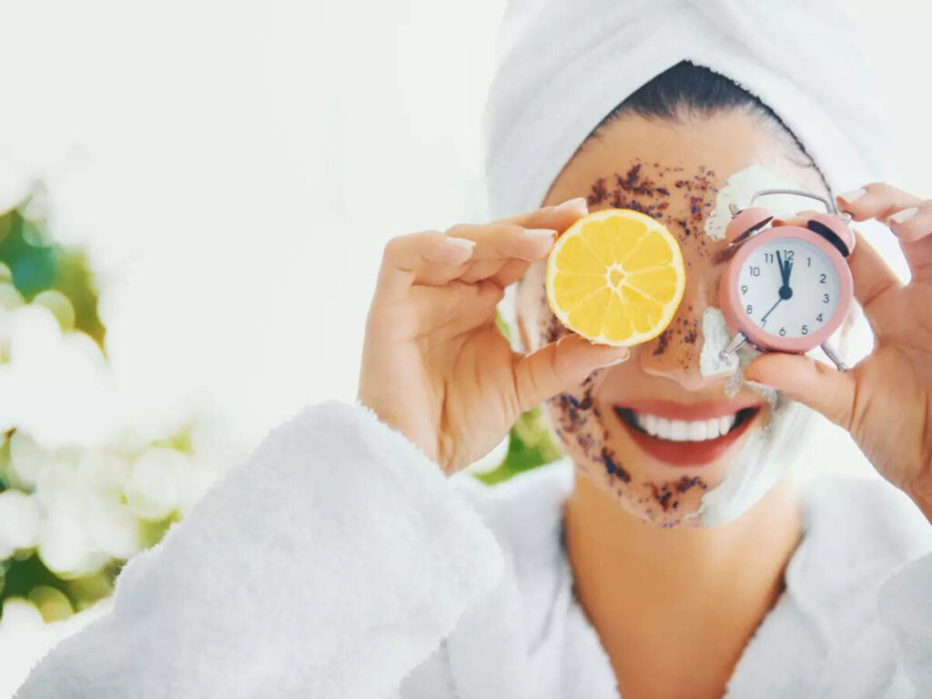 15 foods that slow down aging naturally