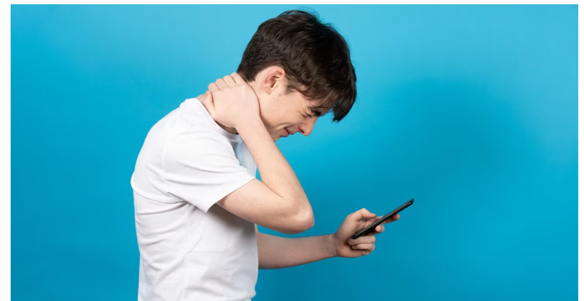 Are you suffering from Text neck? How our mobile phones are reshaping our spine