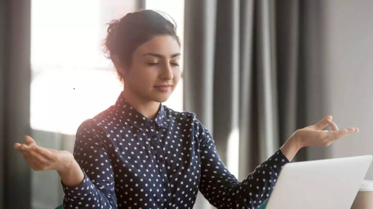 5 powerful tips to be thick skinned and handle criticism like a pro