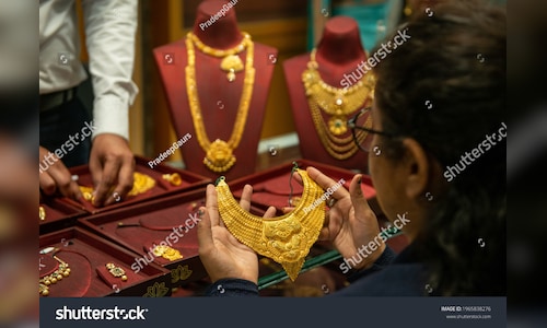 Thangamayil Jewellery targets over 25% revenue growth in FY26, plans 8 new showrooms