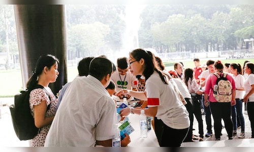 Trump administration halts scheduling of new student visa appointments