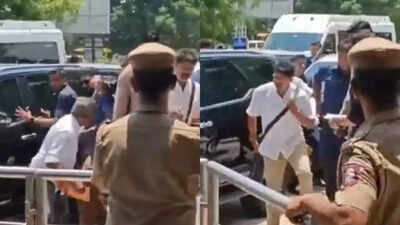 Thalapathy Vijay’s bodyguard points gun at fan at Madurai airport; Internet panics