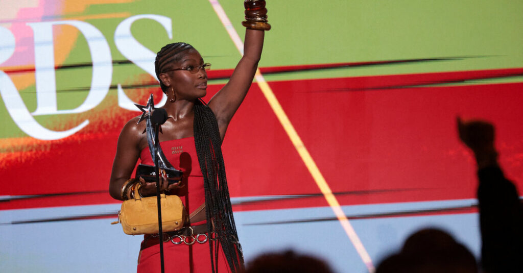 Doechii Criticizes Trump While Accepting BET Award