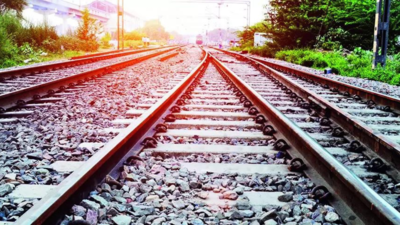 Alert locopilot spots 20-ft-long pipe on tracks in UP, foils derailment bid | India News