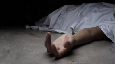 3 road workers crushed by oil tanker | India News