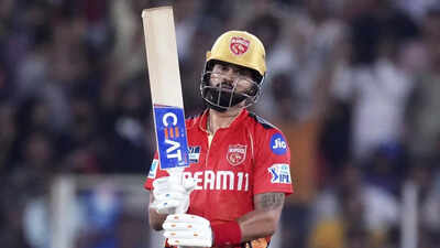 WATCH: Shreyas Iyer onslaught leaves Mumbai Indians owners Nita, Akash Ambani speechless | Cricket News