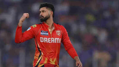 ‘Itna gaali khate hain … ‘: Shreyas Iyer’s old video with Rohit Sharma goes viral | Cricket News