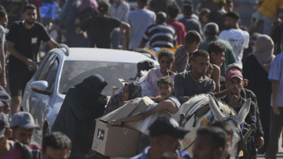 Gaza civilians struggle as aid fails to reach north