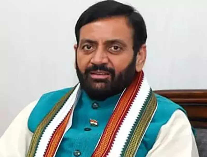 Panel recommends restructuring of 179 colleges, Education News, ET Education