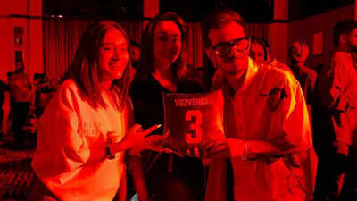 RJ Mahvash shuts down troll questioning her cricket knowledge after revealing Yuzvendra Chahal played IPL 2025 with three fractures | Hindi Movie News