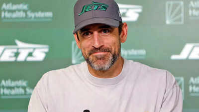 “Worst-case”: Aaron Rodgers signing sparks fears of a risky gamble disguised as a Super Bowl push | NFL News