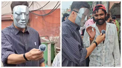 Akshay Kumar meets fans at ‘Housefull 5’ screening; wears ‘killer mask’ to take audience reviews- WATCH |