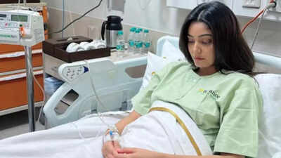 Bigg Boss fame Sana Makbul undergoes treatment in the hospital; close friend shares a pic |