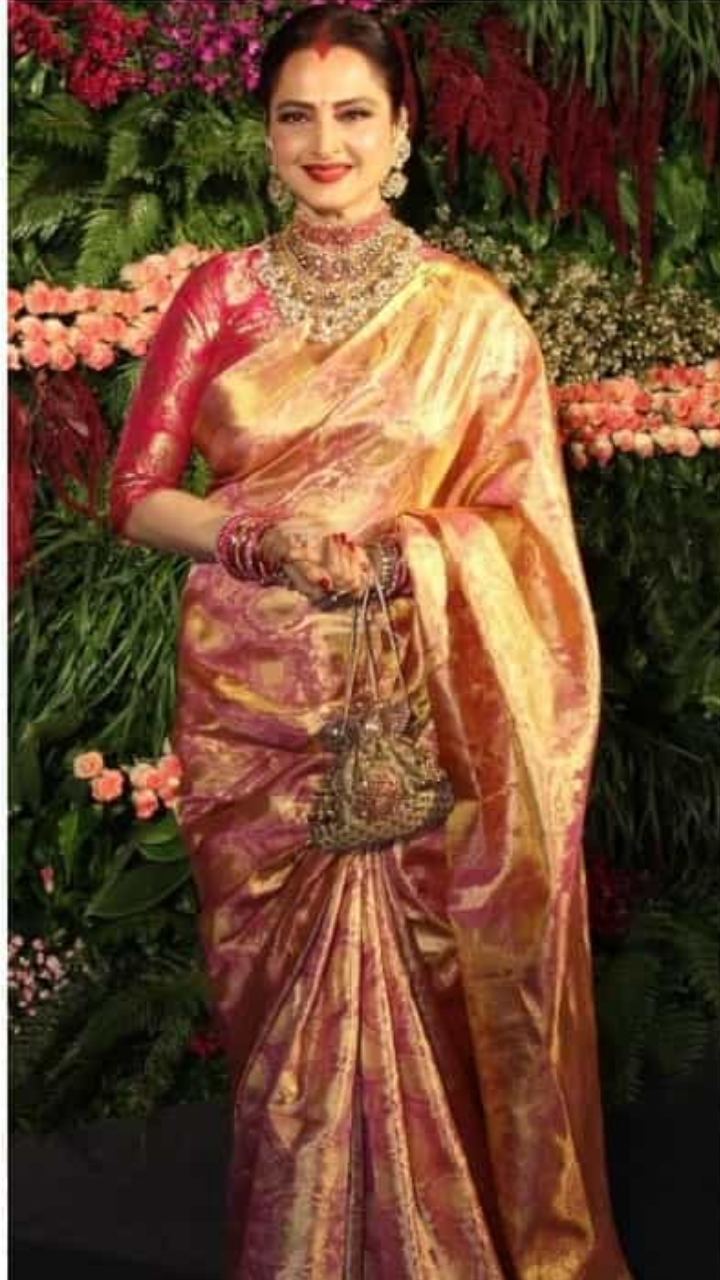 Breathtaking Kanjeevaram saree looks of Indian actresses