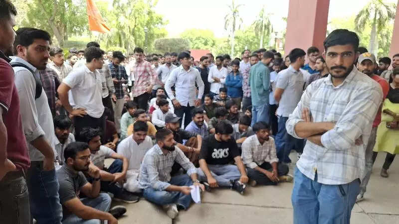 Protest over scholarship turns violent at Haryana Agricultural University, ET Education