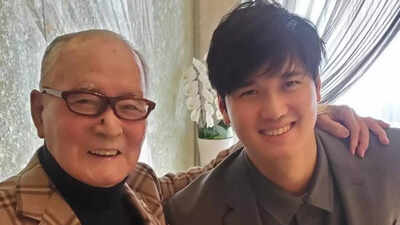 Shohei Ohtani bridges generations by paying emotional tribute to a baseball legend | MLB News