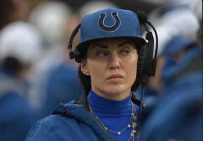 NFL fans roast Colts owner for wearing a headset: “What coaching experience does she have?” | NFL News