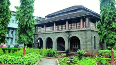 Gokhale Institute & SIS now lock horns over cash control | India News