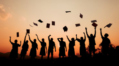 8 effective ways for students to build a personality that drives success