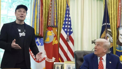 ‘5 things I did last week’: Elon Musk left but federal staff are still emailing what they achieved at work