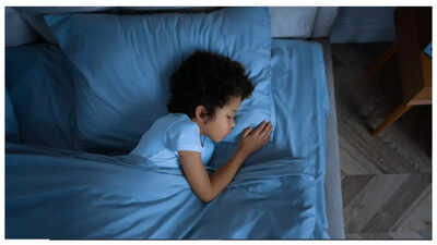 Struggling to put kids to sleep on time? Here are some tried and tested tricks