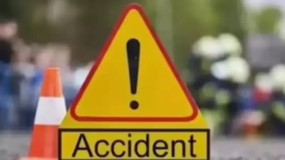 Atleast 3 killed, 8 injured as speeding truck collides with bus in Maharashtra’s Ahilyanagar | Pune News