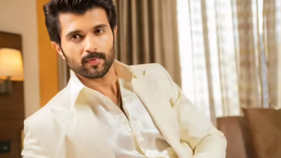 South actor Vijay Deverakonda faces case remarks on tribals, booked under SC/ST Act; says no intent to offend, issues clarification | Hyderabad News