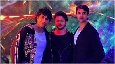 Ibrahim Ali Khan, Nirvan Khan and Aryaman Deol’s London arcade outing wins hearts with their bromance vibes – See inside | Hindi Movie News