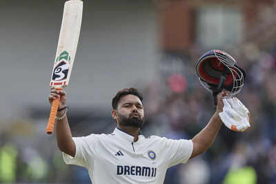 IND vs ENG Test: Rishabh Pant creates a rare record no batter wants as India choke at Headingley | Cricket News