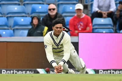 WATCH: After Headingley howler, old video of Yashasvi Jaiswal dropping catches at MCG resurfaces | Cricket News