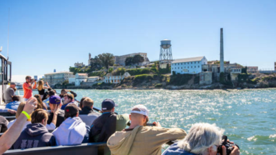 Travel Tips: How to avoid tourist traps (and what to do instead) |