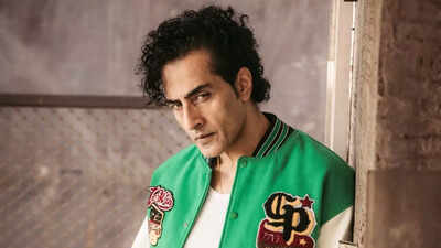 Sudhanshu Pandey says he faced casting couch in Bollywood: ‘I was offered a role against a compromise by a renowned filmmaker’ | Hindi Movie News